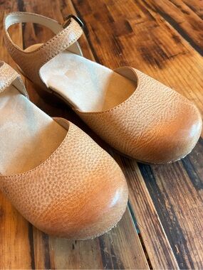 Dansko Tan Leather Mary Jane Clogs with Ankle Strap